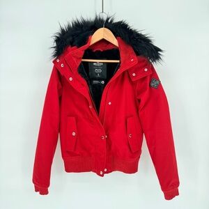 Hollister Faux Fur Trim Puffer Bomber Jacket Hood All-weather Winter Ski Fleece